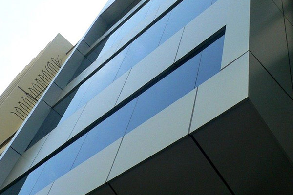PROYECTOS ALUCOBOND_0006_Edificio-Plaza